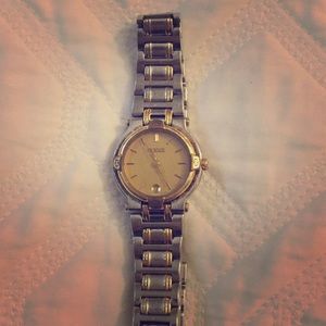 Gucci stainless steel watch